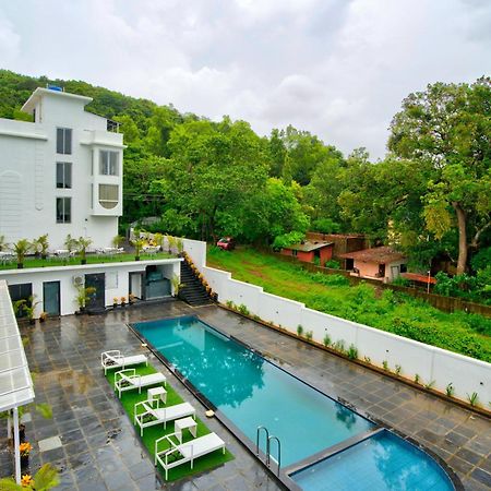 Goa Courtyard By The Porto Arpora Ξενοδοχείο Baga Εξωτερικό φωτογραφία