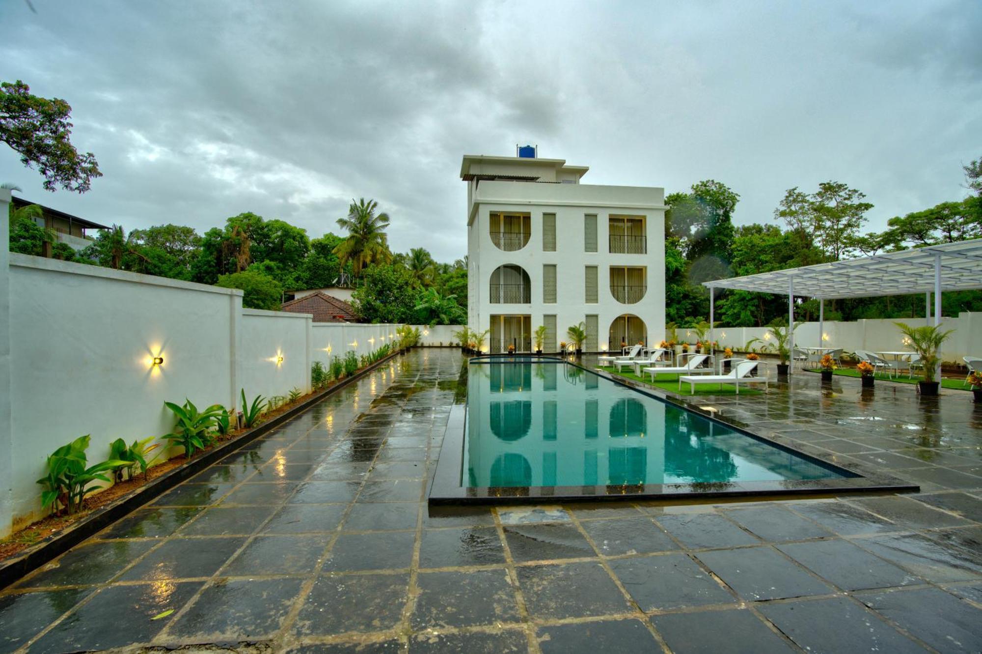 Goa Courtyard By The Porto Arpora Ξενοδοχείο Baga Εξωτερικό φωτογραφία