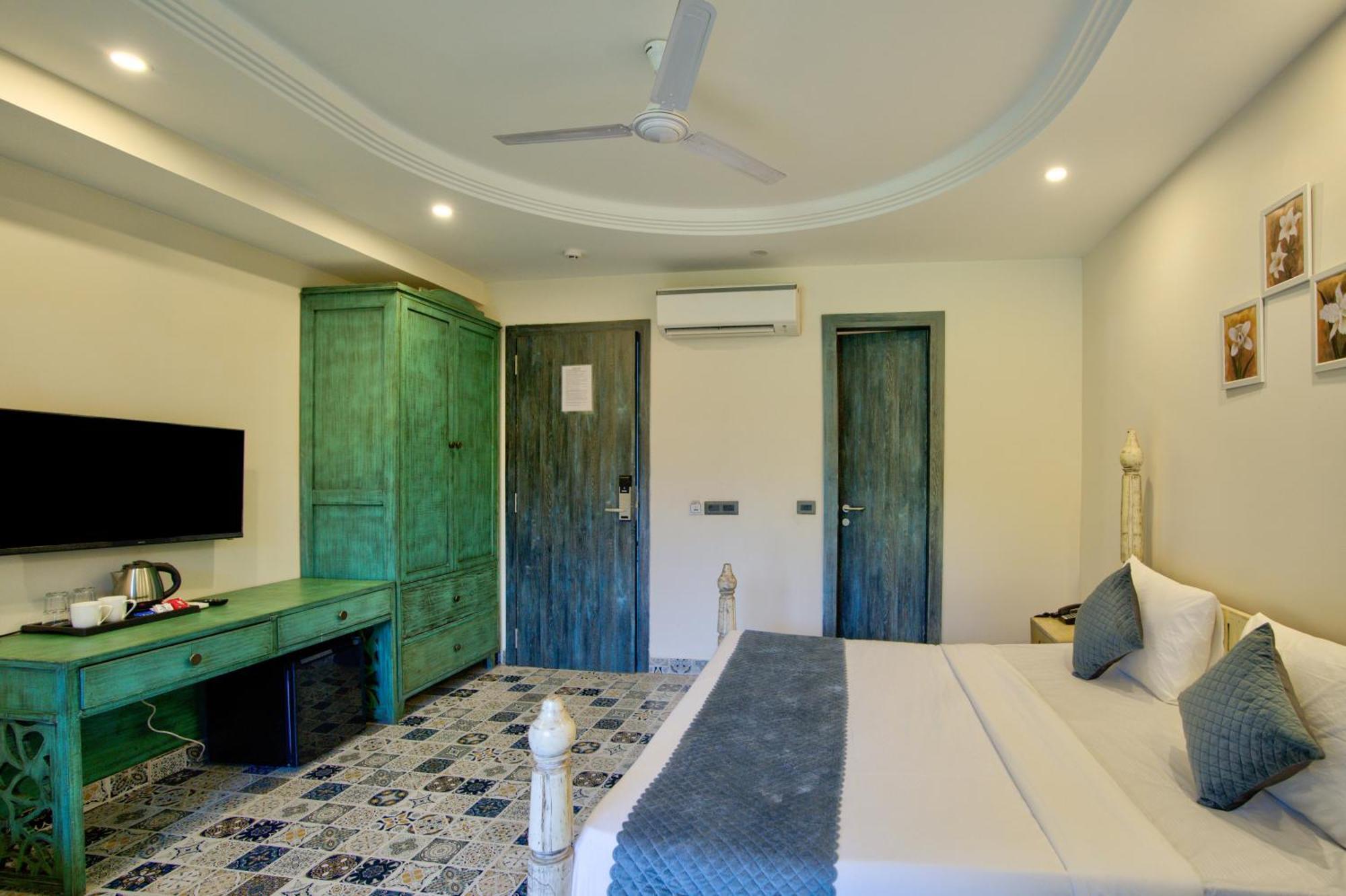 Goa Courtyard By The Porto Arpora Ξενοδοχείο Baga Εξωτερικό φωτογραφία