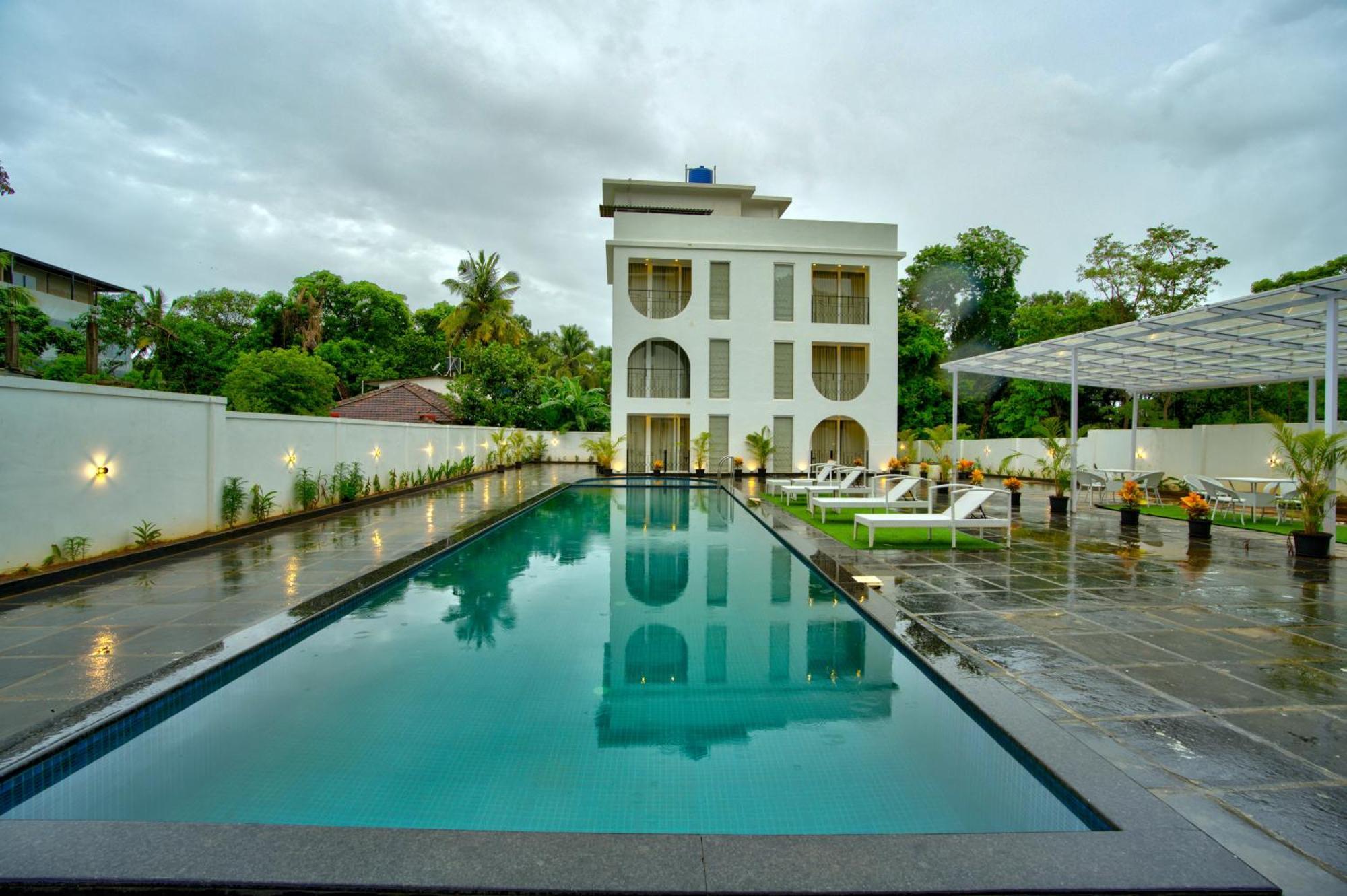 Goa Courtyard By The Porto Arpora Ξενοδοχείο Baga Εξωτερικό φωτογραφία
